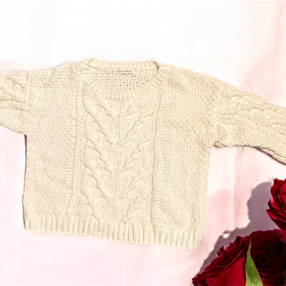 American Eagle Outfitters Cream Cable Knit Sweater